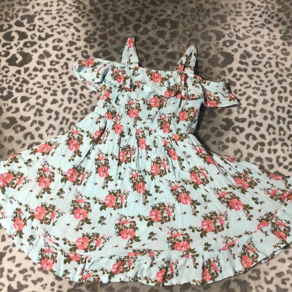 Girl’s floral summer dress